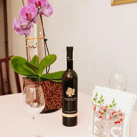 アパート Ovcina Garden View *